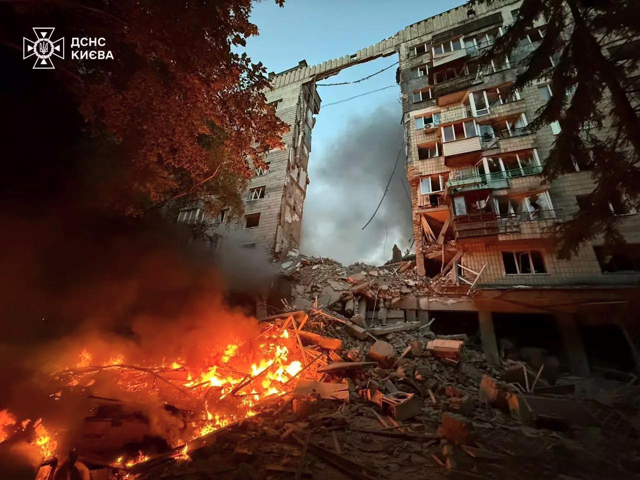 collapsed-building